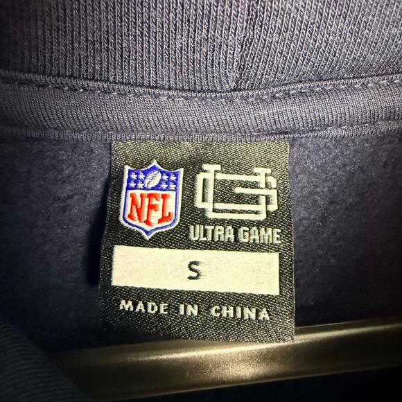 NFL Ultra Game Tennessee Titans Navy Blue Pullover Hoodie Mens Small NWT - Picture 2 of 9